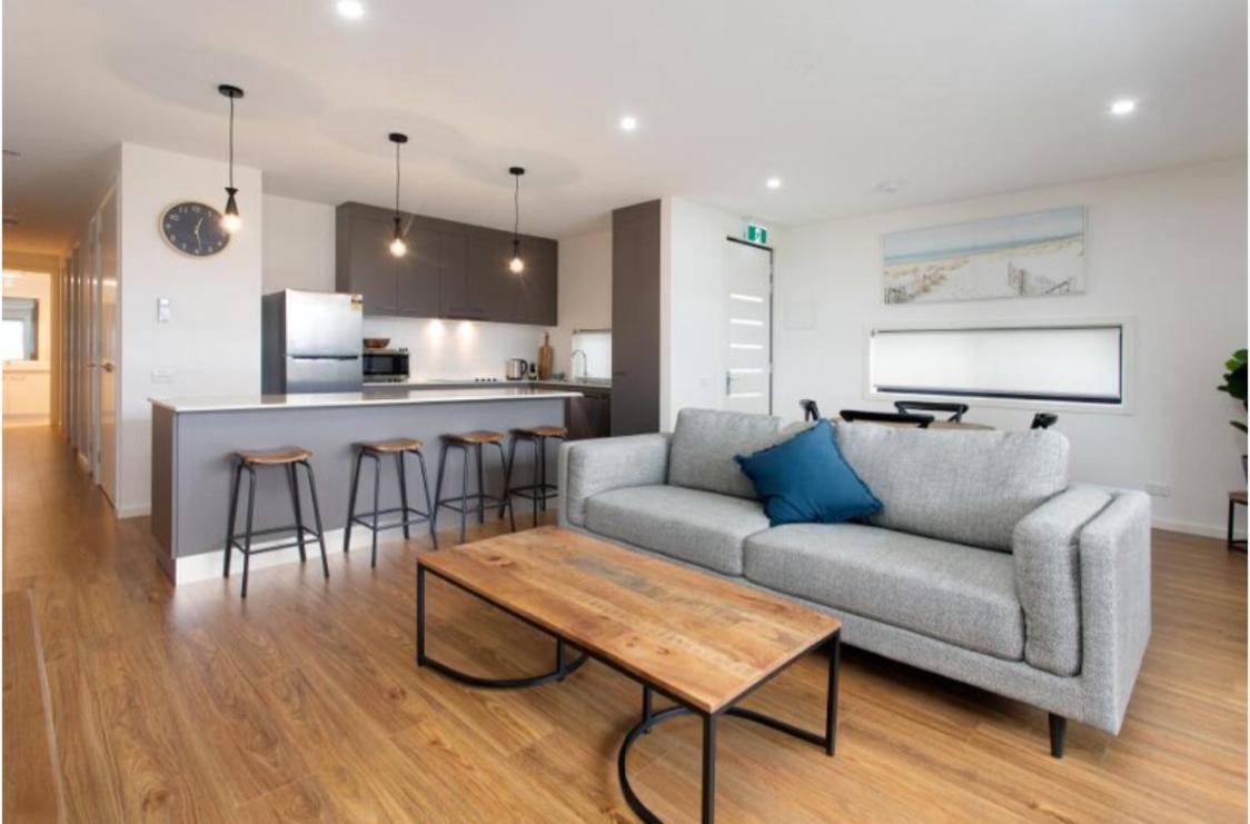 Captains Cove Ground Floor Luxury Apartments باينسفيل المظهر الخارجي الصورة