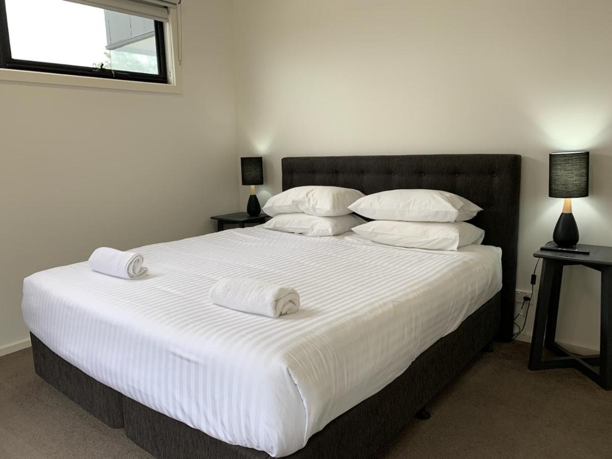 Captains Cove Ground Floor Luxury Apartments باينسفيل المظهر الخارجي الصورة