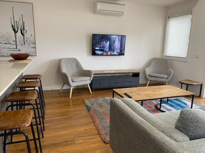 Captains Cove Ground Floor Luxury Apartments باينسفيل المظهر الخارجي الصورة